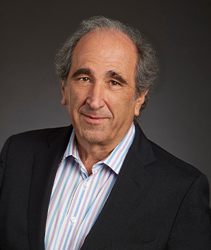 Andrew Lack Profile Picture